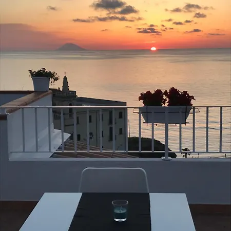 Boutique 3* Tropea