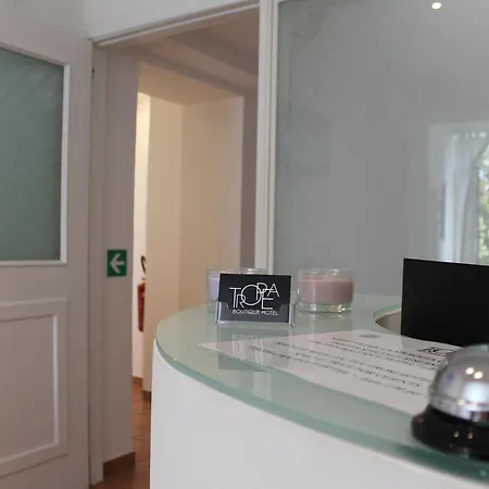 Boutique فندق تروبيا